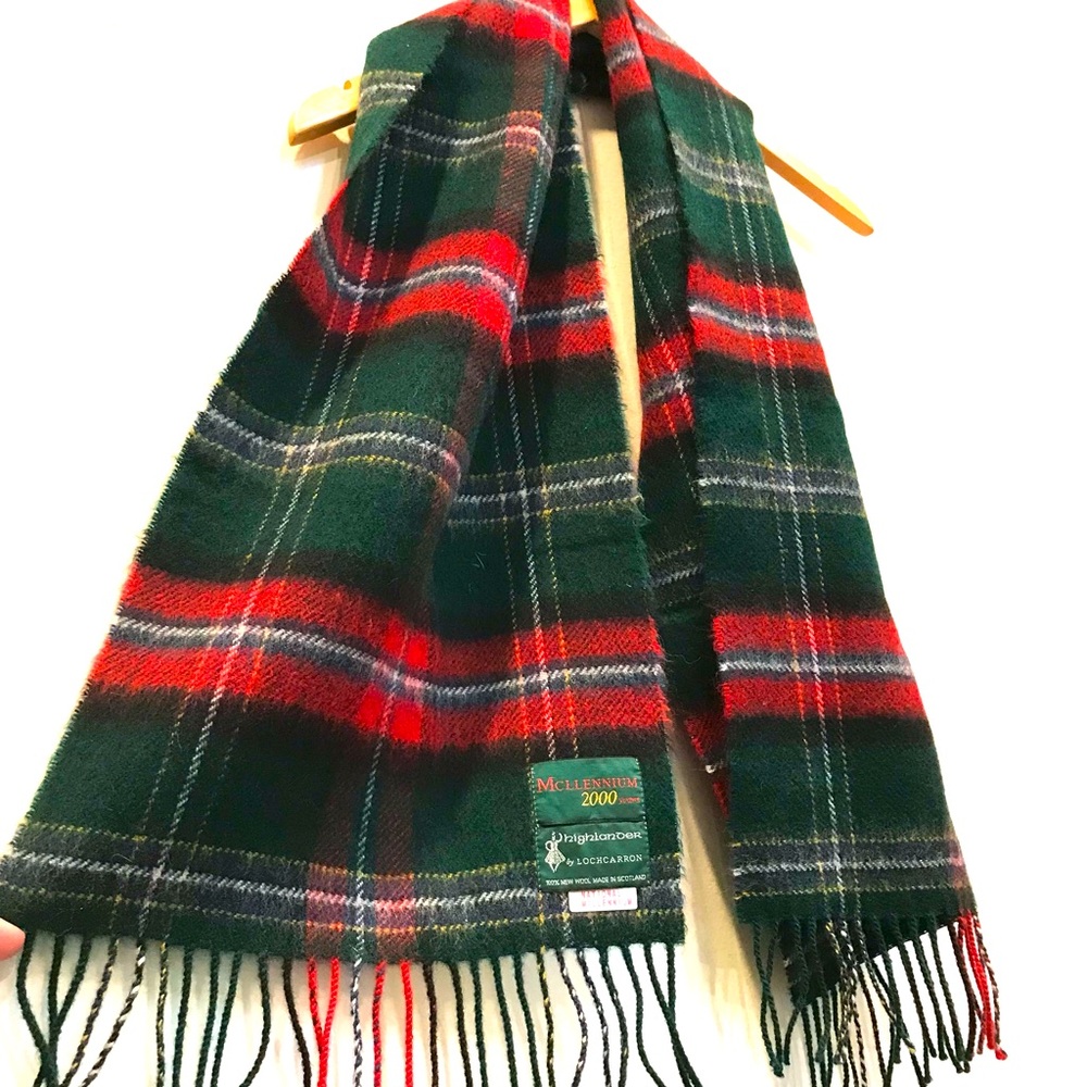 Vintage Highlander Locharron 100% Wool Plaid Scarf (Unisex)
